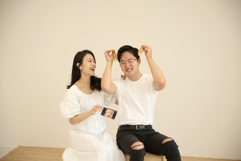 사진찍는더멜 이미지