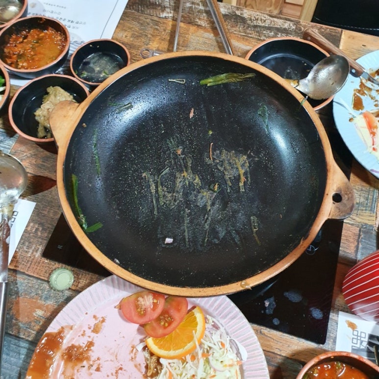 한옥마을녹색흑염소 이미지
