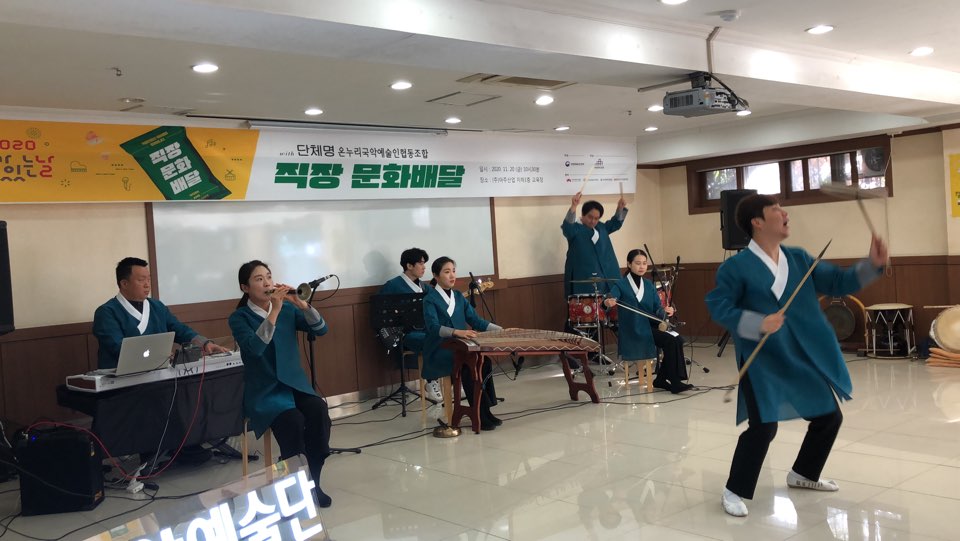(주)아주산업 이미지