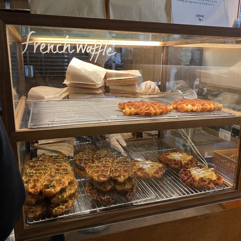 쿠욱김밥 이미지