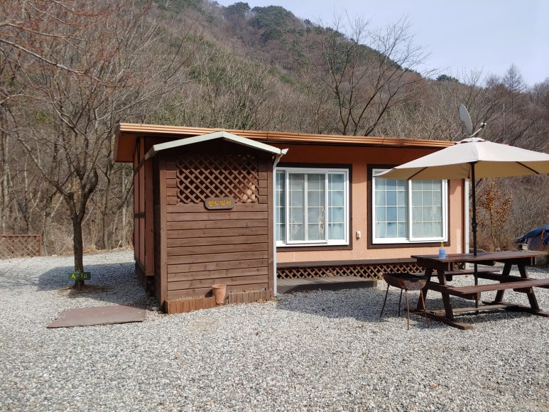 덕동골캠핑장 이미지
