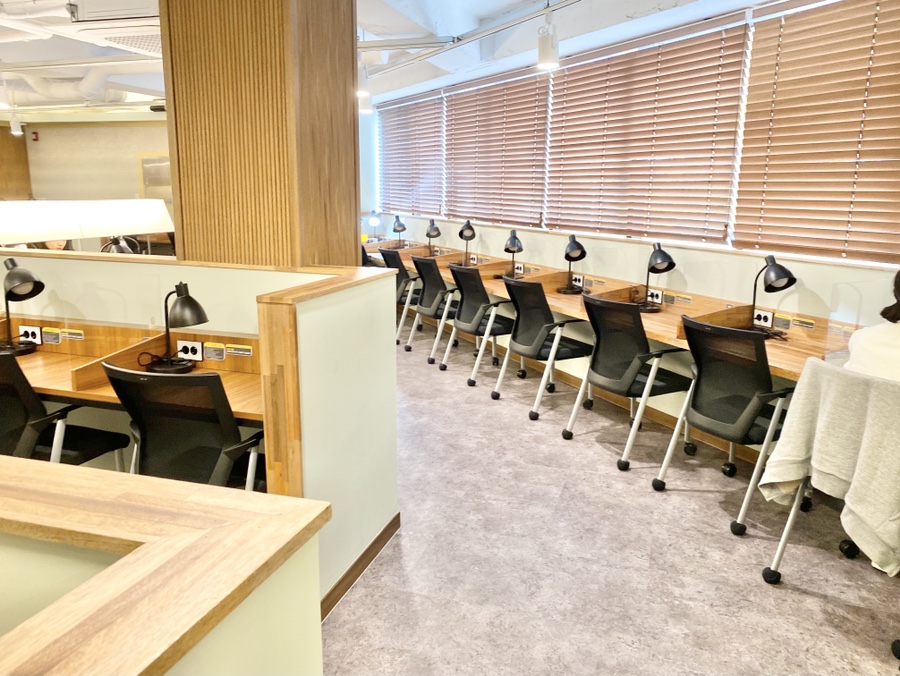 그로잉스터디카페구서점 이미지