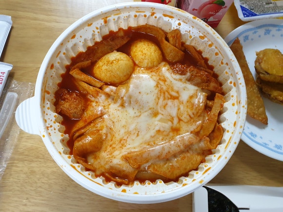 벌떡떡볶이 이미지