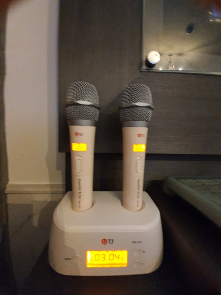 샤넬노래연습장 이미지
