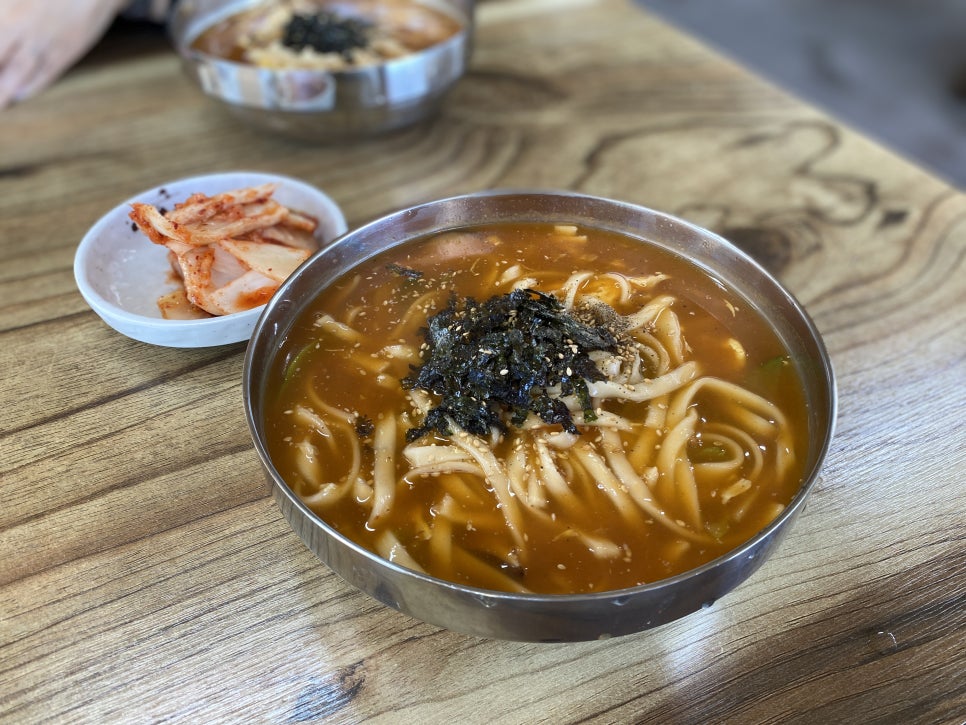 왕솔밭칼국수 이미지