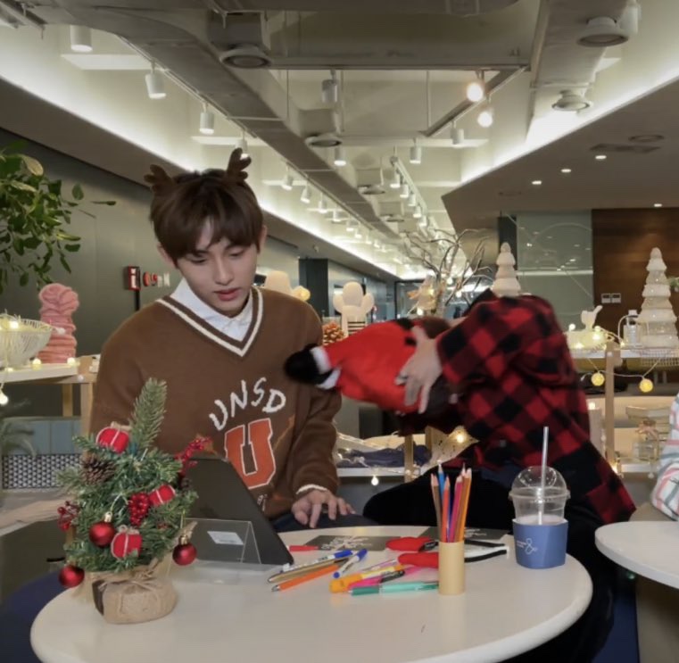 머리하는카페 이미지