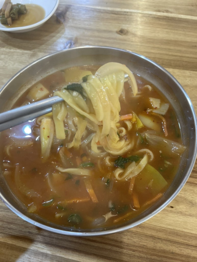 배서방칼국수 이미지