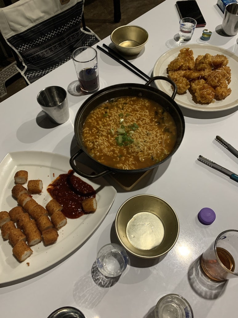 용팔이포차 이미지