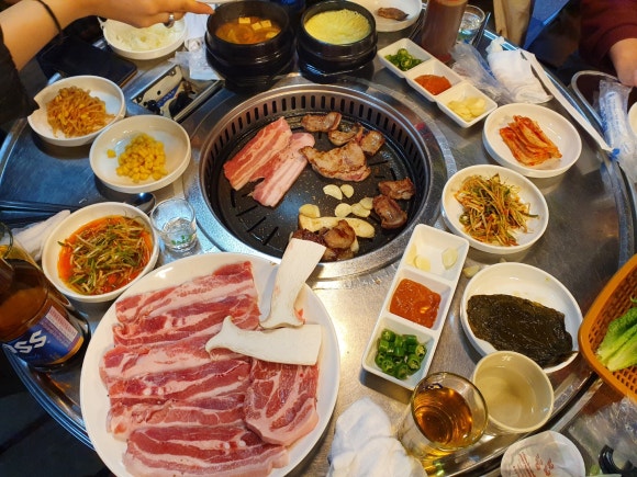 먹쇠식당 이미지