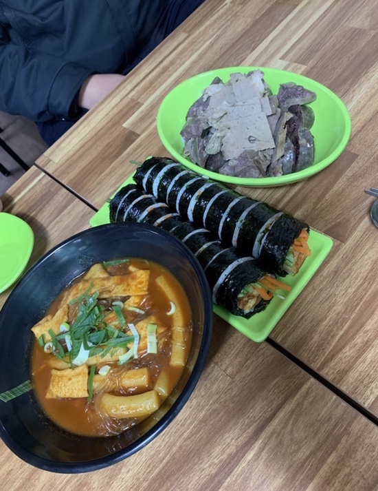 덕이네분식 이미지