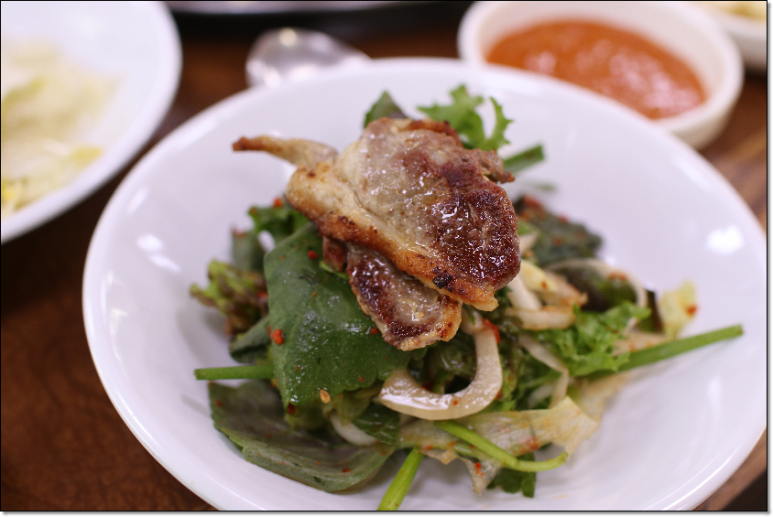 황토 참숯불 생오리 이미지