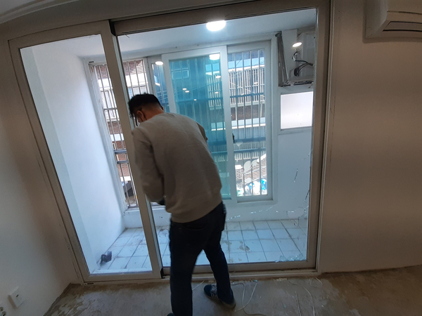 대성유리 이미지