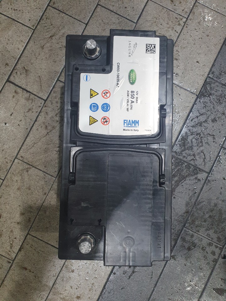 콤비밧데리 이미지