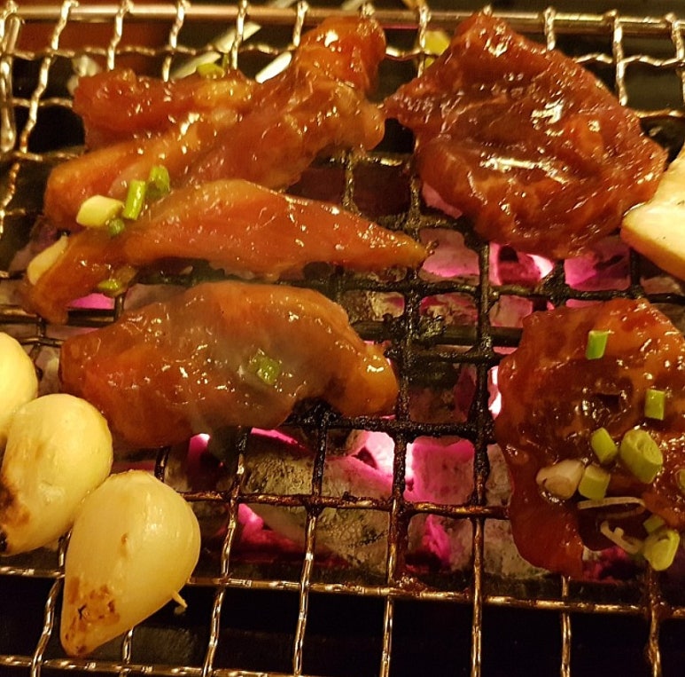 육회공작소 이미지