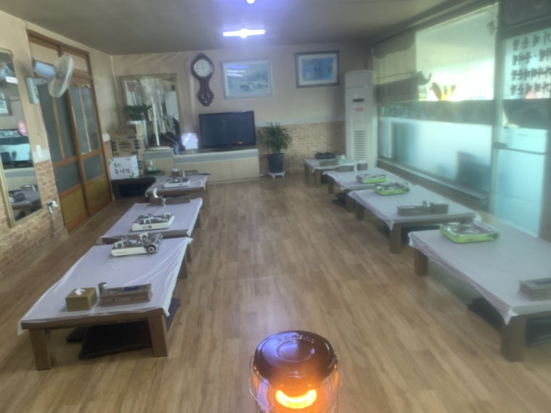 원조할매자연산메기매운탕 이미지