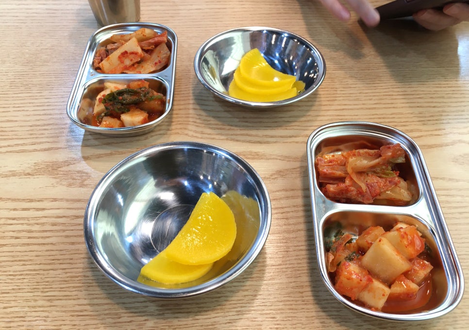 하얀돌부엌 이미지