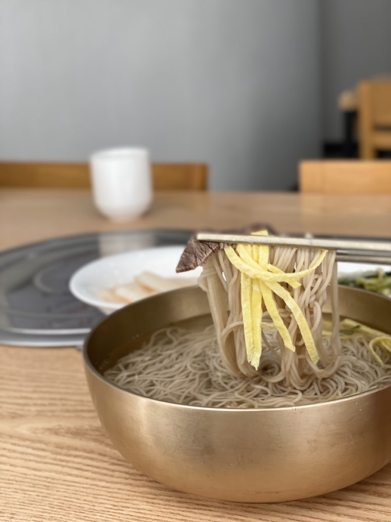 둥이냉면 이미지