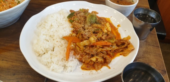 왕돈가스왕냉면 이미지