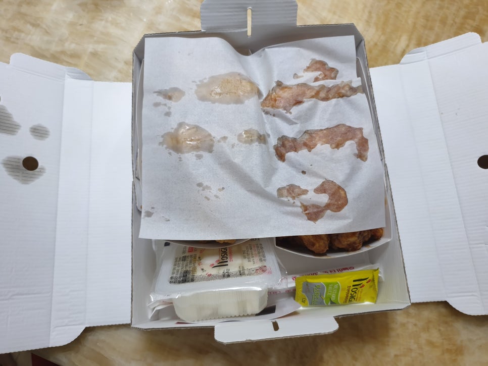 호식이두마리치킨오치 이미지