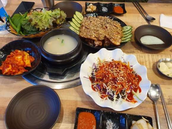 착한족발 이미지