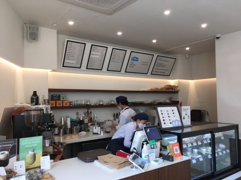 더브레드블루 이미지