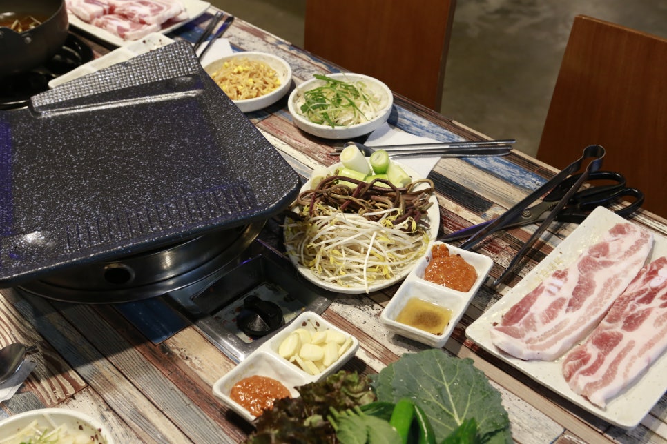 청춘고기 이미지