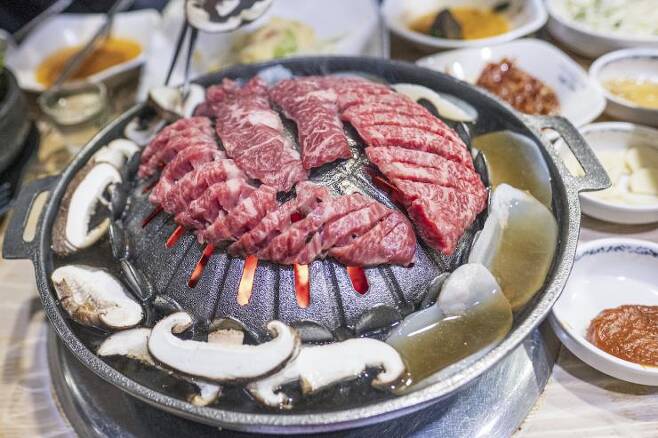 정남진 만나 숯불갈비 식육식당 이미지