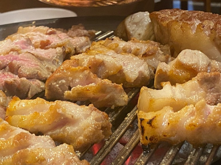 흑돈애 이미지