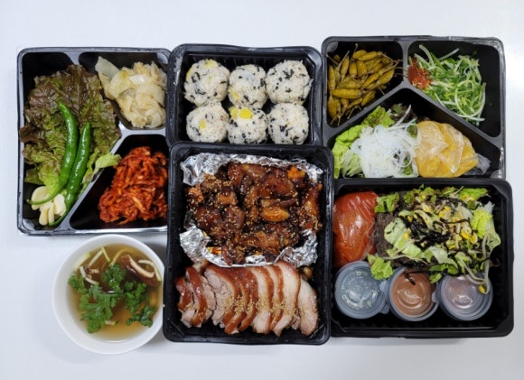 와라칼국수와족발 이미지