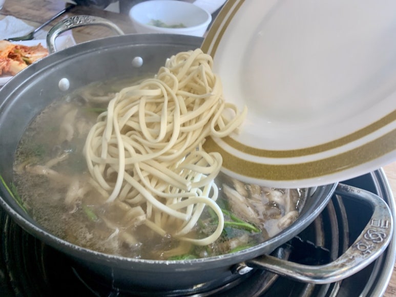 큰언니네칼국수 이미지