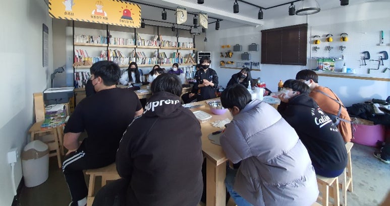 강릉정보공업고등학교 이미지