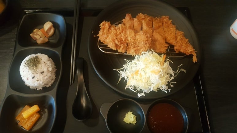 돈카스타 이미지