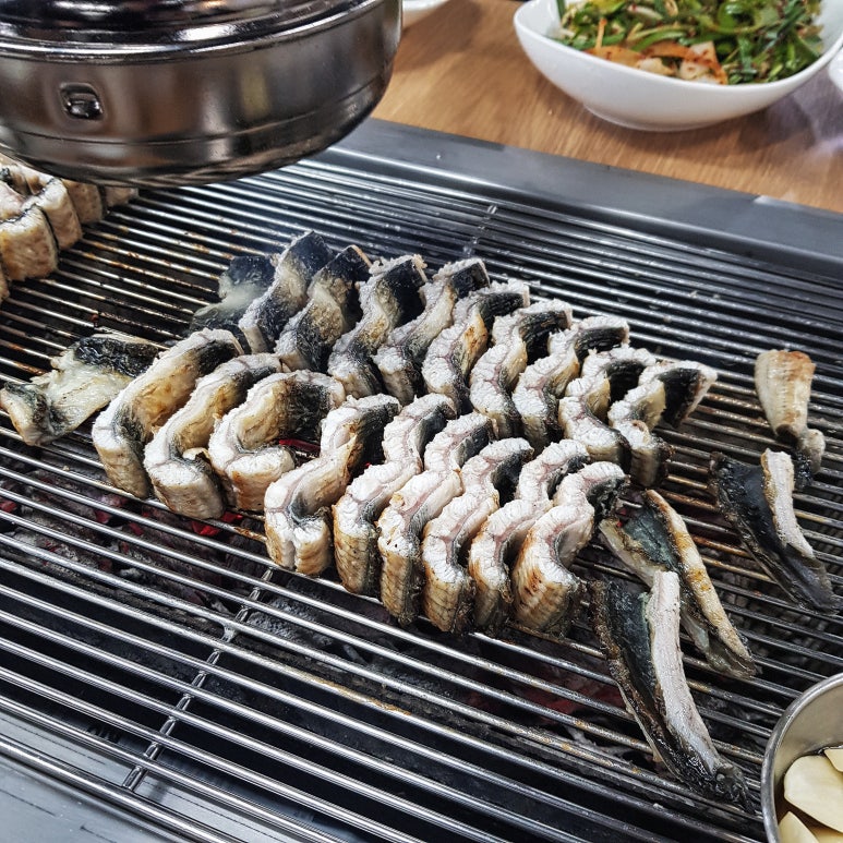 명가민물장어 이미지