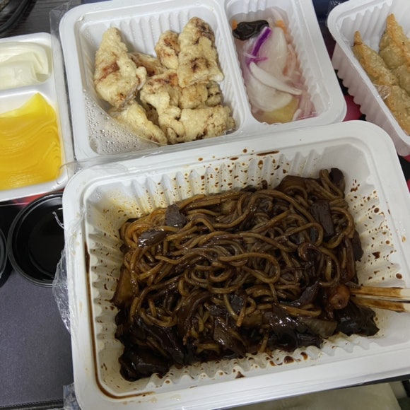 동네오빠폰가게 이미지