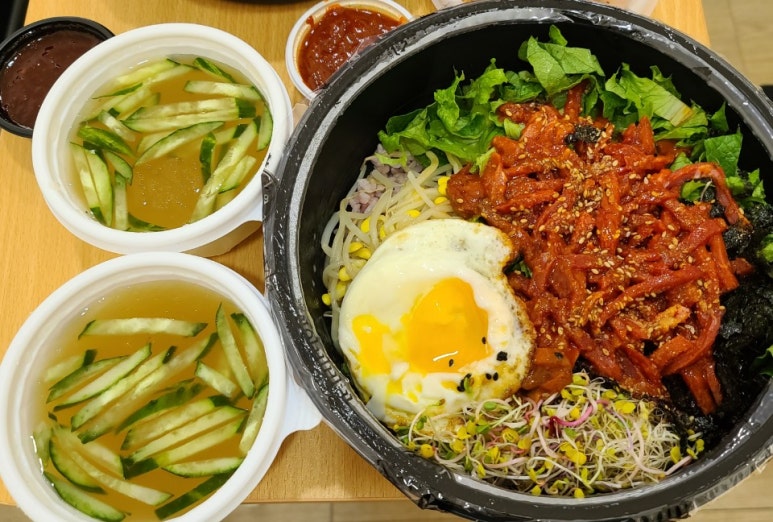 고기듬뿍대왕비빔밥&냉면 이미지