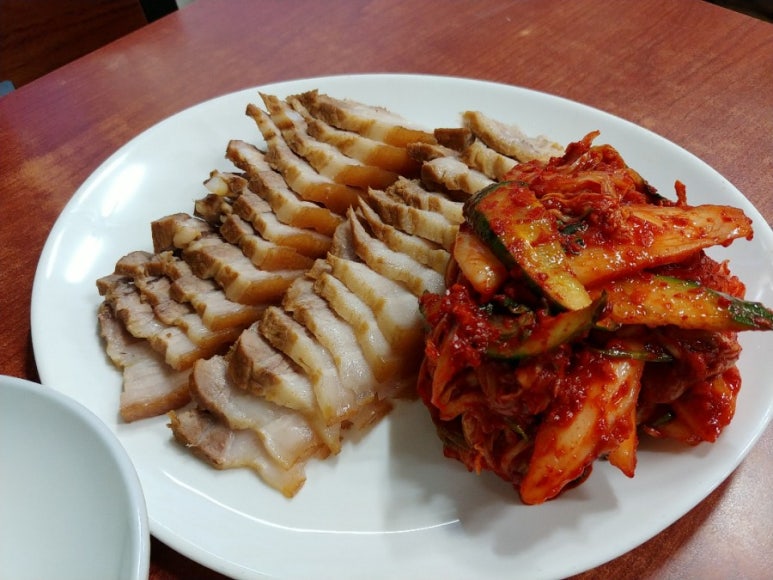 충무칼국수 이미지