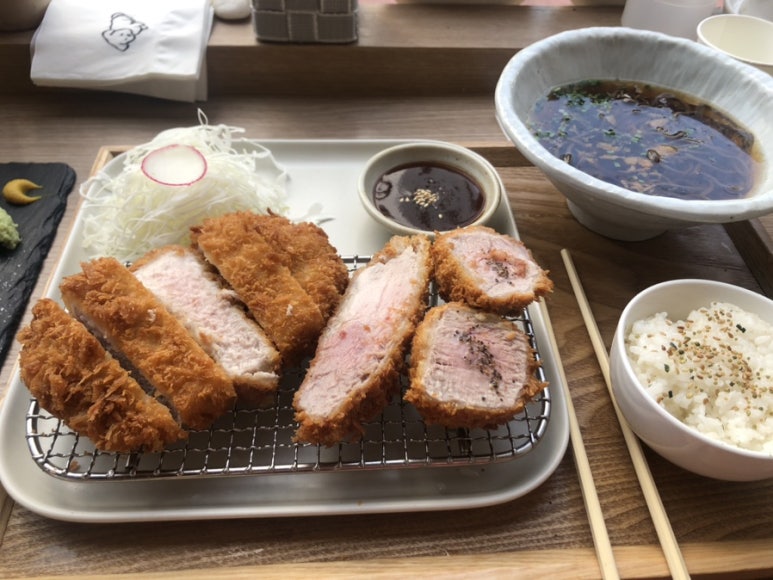 수수하지만 굉장해 이미지
