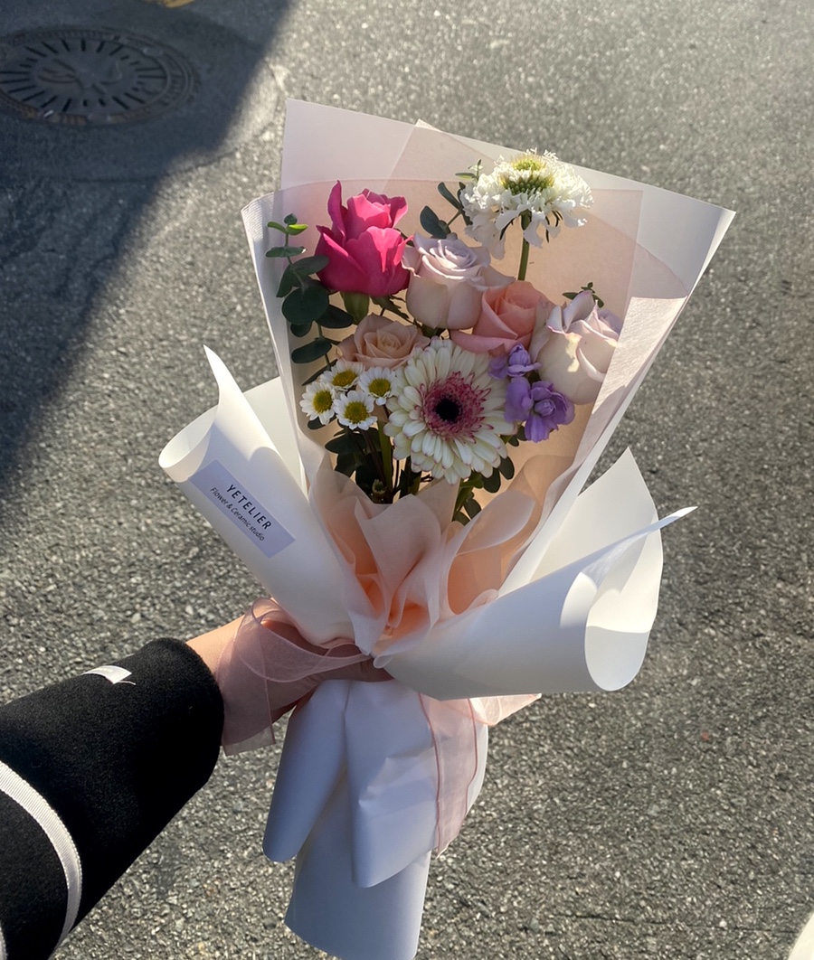 예뜰리에 이미지