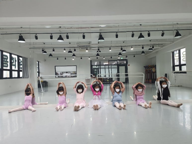 춤담무용학원 이미지