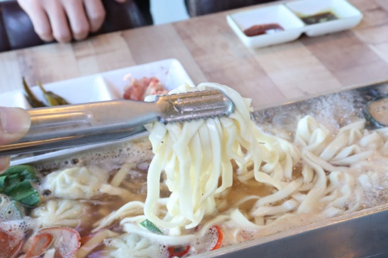 항아리해물칼국수 이미지