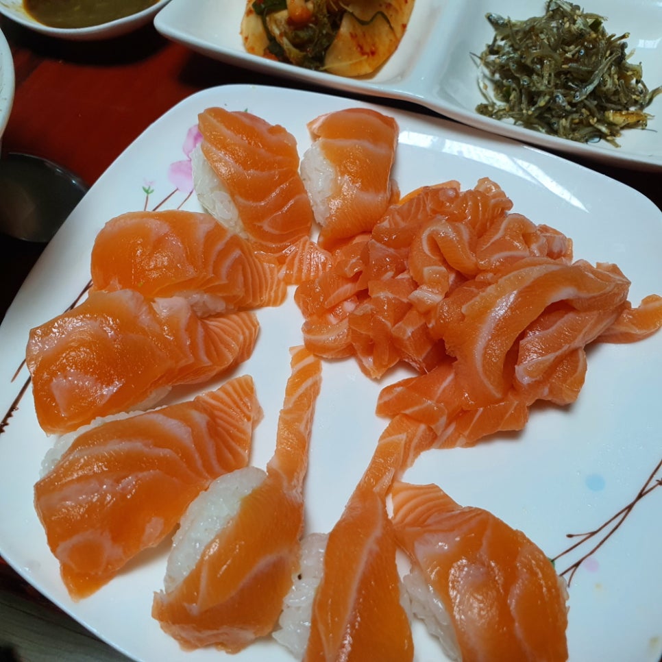 청목푸드 이미지