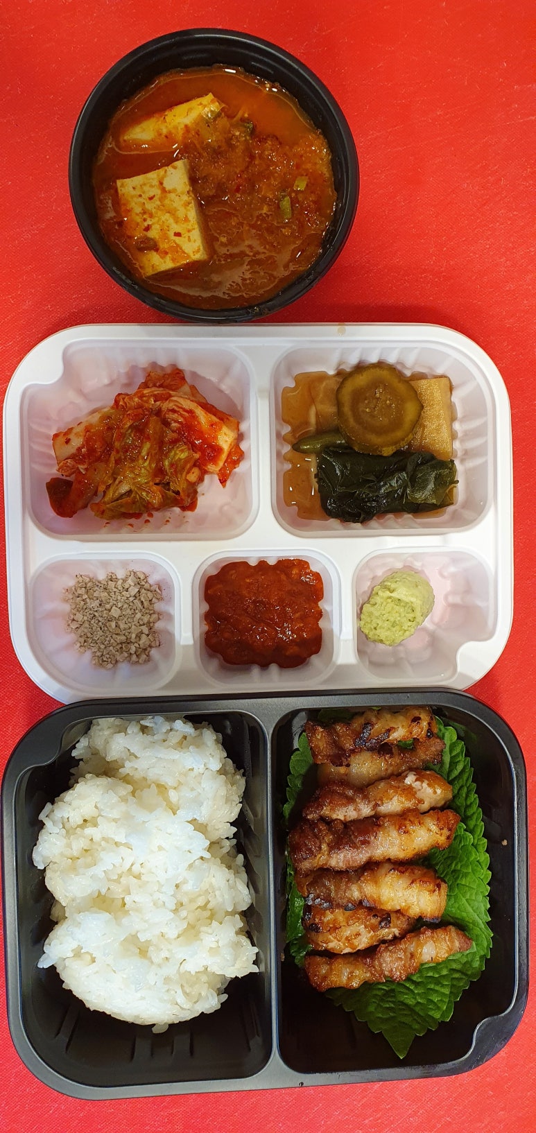 흑토리숯불구이 이미지