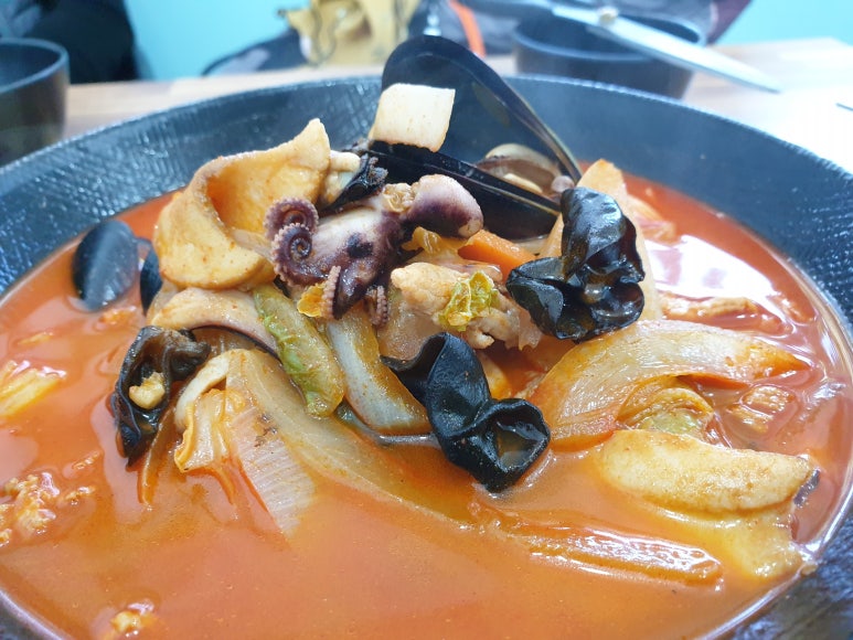 청화반점 이미지