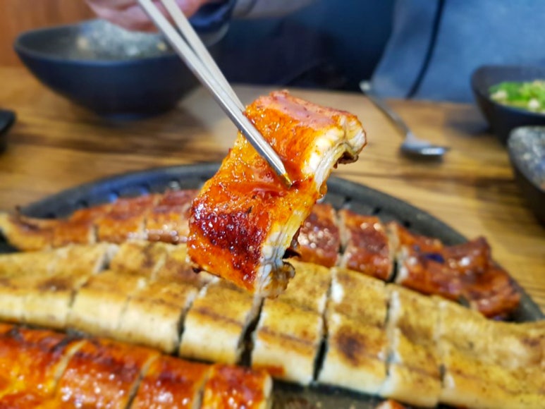 남다른장어 이미지