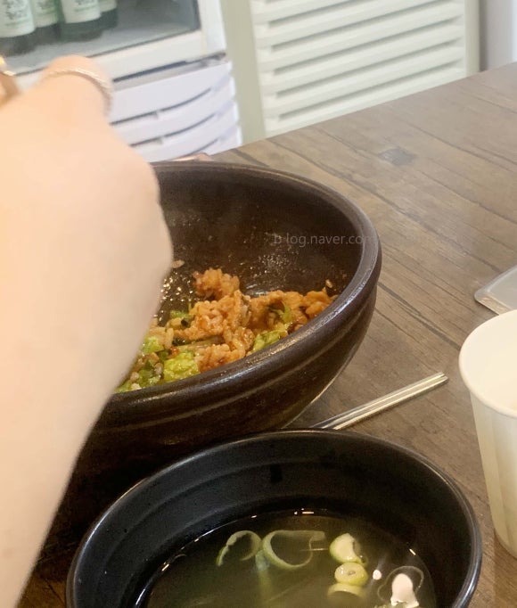 국수랑지짐이랑 이미지