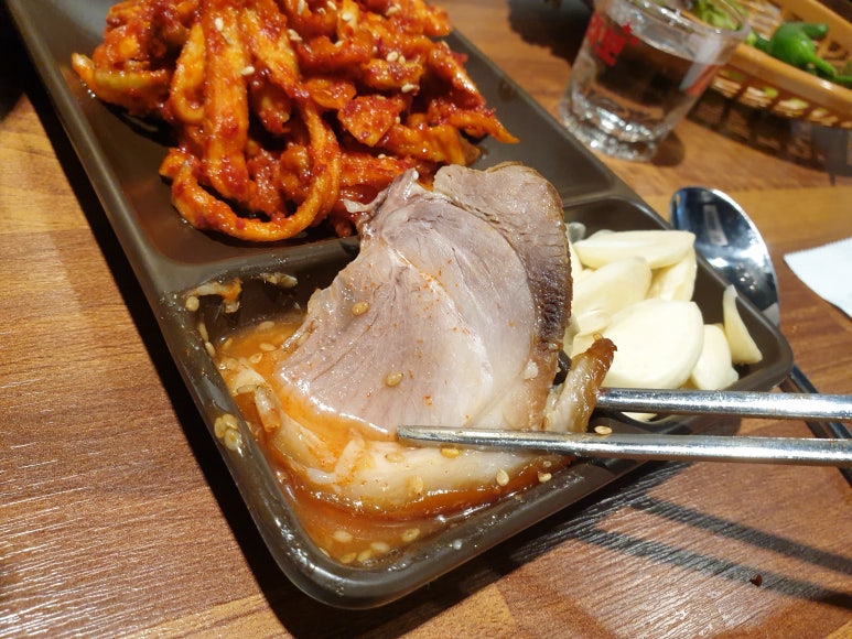 하륜일만족발 이미지