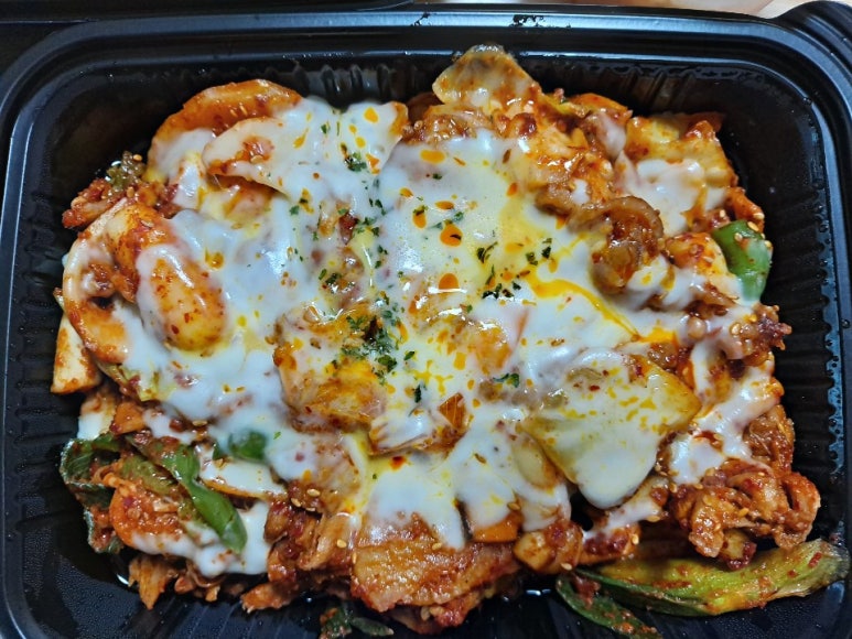 유가네닭갈비루원시티점 이미지