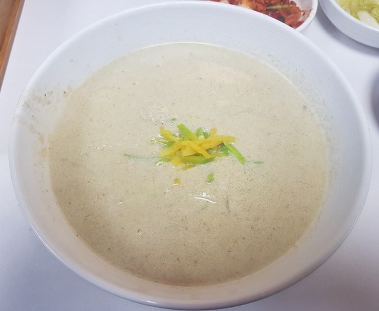 서초칼국수 이미지