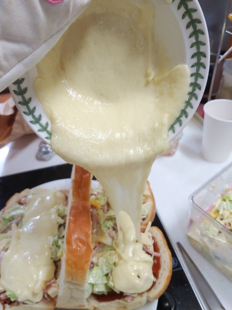 치즈인피자 이미지