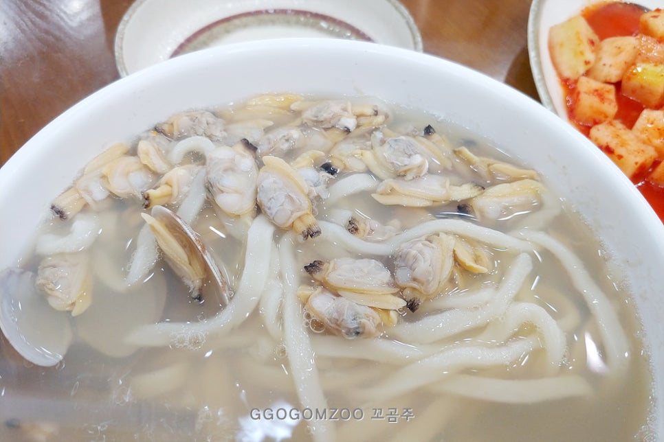 전라도옛맛손팥칼국수 이미지